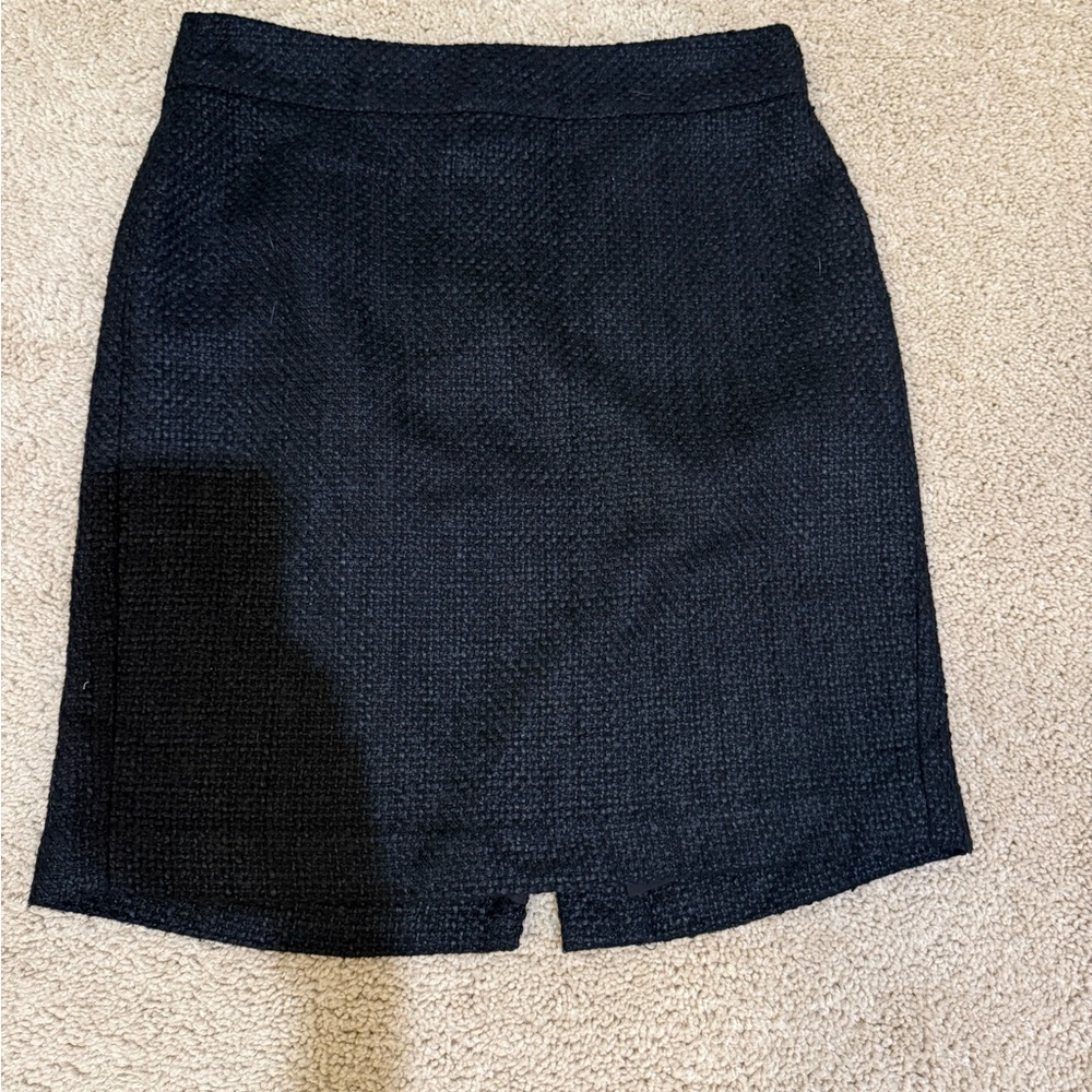 Elegant Black Women's Skirt